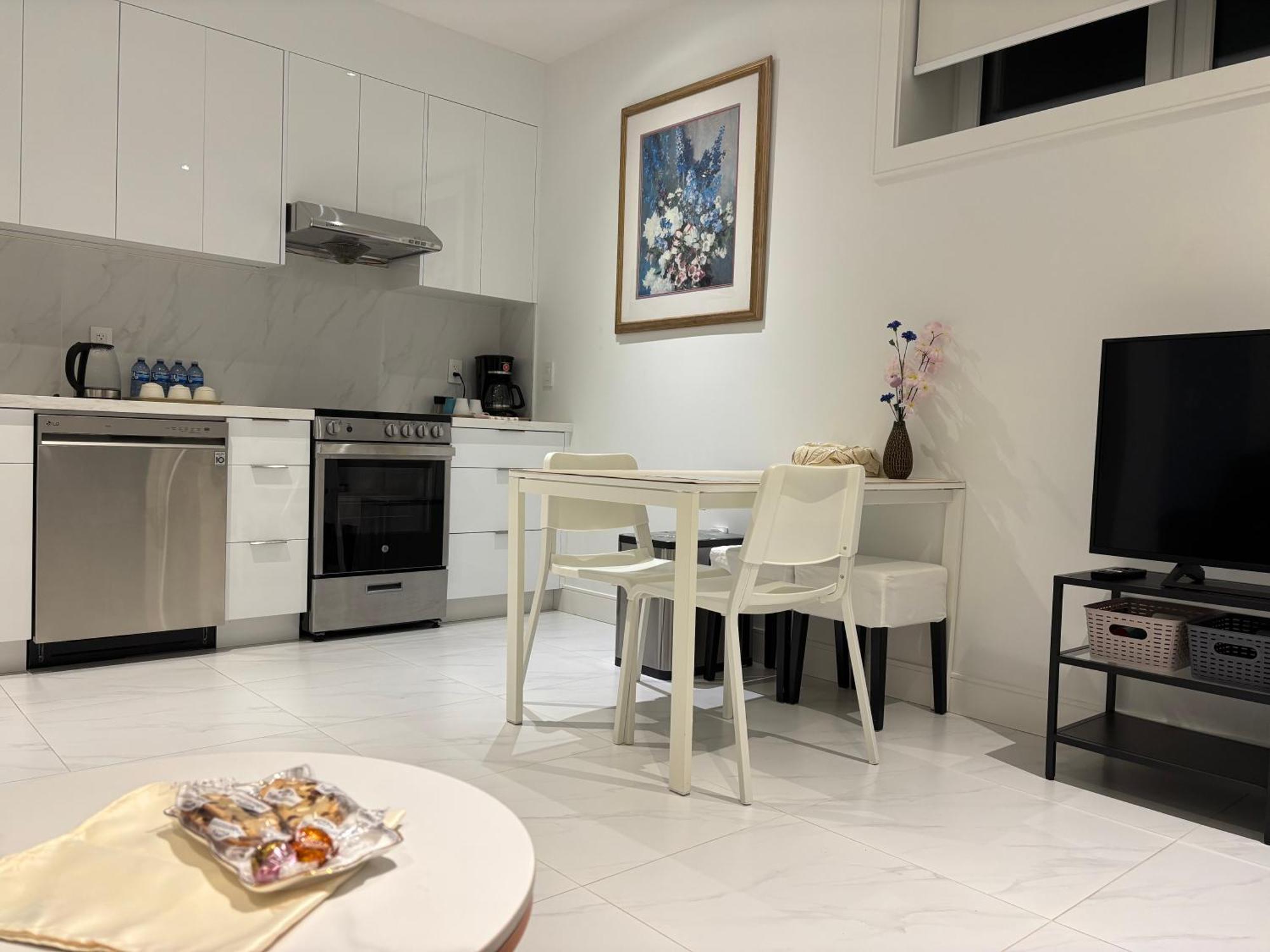 Cozy Family Suite In Vancouver Near Ubc מראה חיצוני תמונה